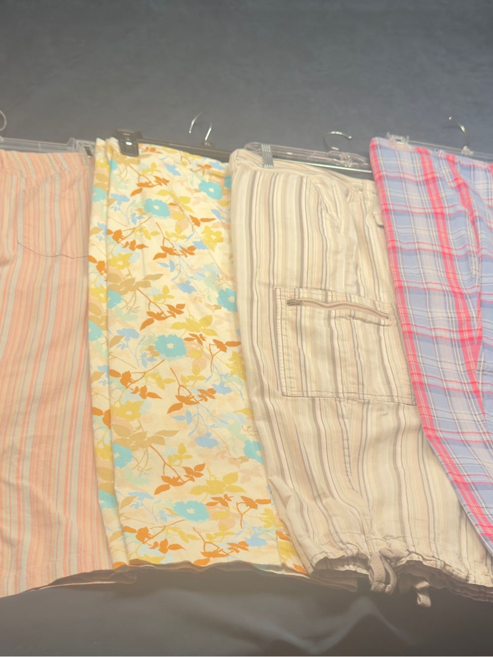Bundle of 7 Pair of Capris